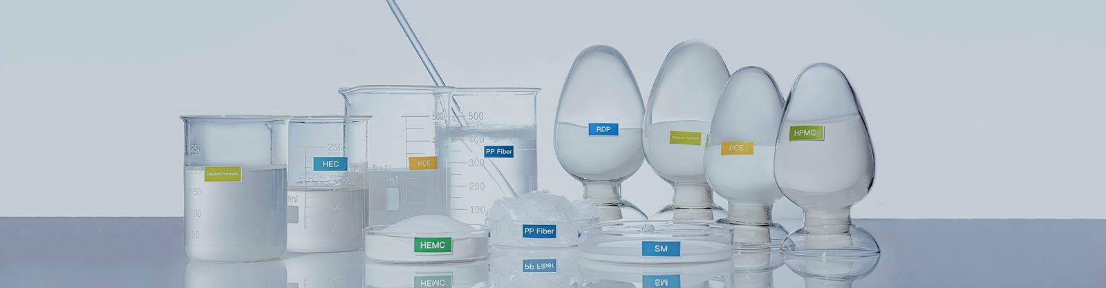Muestras de aditivos químicos en laboratorio